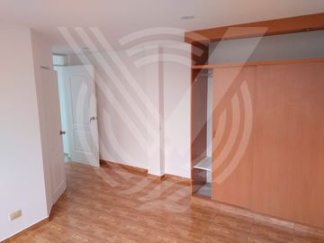 SE VENDE DEPARTAMENTO DE 135M2 CON AIRES INDEPENDIENTE Y COPIA LITERAL INDEPENDIENTE
