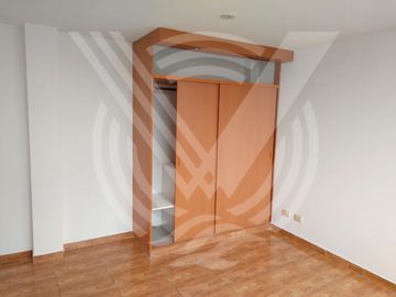 SE VENDE DEPARTAMENTO DE 135M2 CON AIRES INDEPENDIENTE Y COPIA LITERAL INDEPENDIENTE