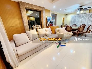 Luxury detached house for sale Chuanchuen Regent Village, Ratchaphruek, 102.5 sq m., 5 bedrooms, 3 bathrooms, only 17.90MB