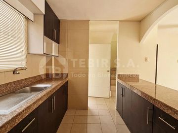 Venta de Casa en Urbanización Villa Bonita, etapa 5, Vía a Daule