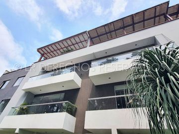 AMPLIO Y MODERNO DEPARTAMENTO en URB. EL DERBY, SURCO