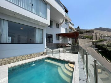 EN VENTA CASA URB. EL MIRADOR, CASUARINA, SANTIAGO DE SURCO