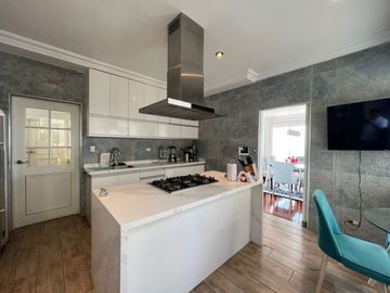 EN VENTA CASA URB. EL MIRADOR, CASUARINA, SANTIAGO DE SURCO