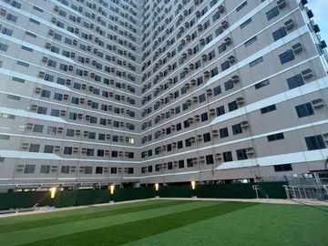 green 2 Residences by SMDC Dasmarinas Cavite for  7800 per month studio unit