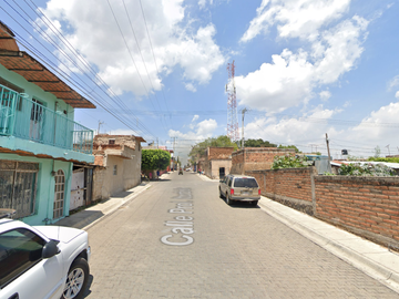 !! Gran Oportunidad de Inversión !! Hermosa Y Amplia Casa En La Mejor Zona De Ixtlahuacán Jalisco