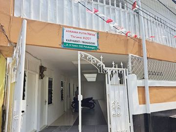 Kost Putri Samping Universitas Budiluhur Jakarta Selatan