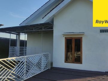 Dijual Rumah Full Furnish di Kranggan, Simpang Lima, Gumul, Kediri