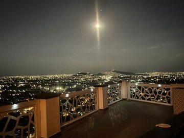 Casa con Alberca Venta en Bugambilias de Lujo Zona Sur Zapopan
