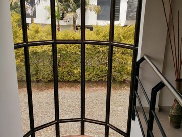 CASA FINCA EN VENTA - VIA RIONEGRO LA CEJA - SECTOR EL CANADÁ