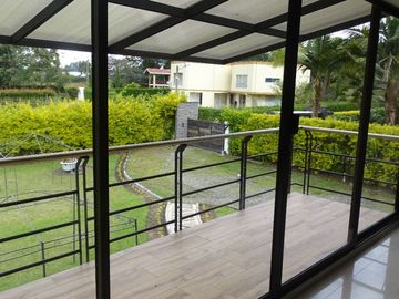CASA FINCA EN VENTA - VIA RIONEGRO LA CEJA - SECTOR EL CANADÁ