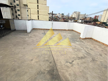 SE VENDE AMPLIO DEPARTAMENTO EN BREÑA + AIRES