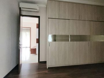 Rumah lebih Murah 100 jt di Discovery Bintaro 10373-GB 0811189----