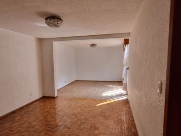 HERMOSA CASA EN VENTA EN JARDINES DEL SUR, XOCHIMILCO