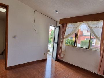 HERMOSA CASA EN VENTA EN JARDINES DEL SUR, XOCHIMILCO