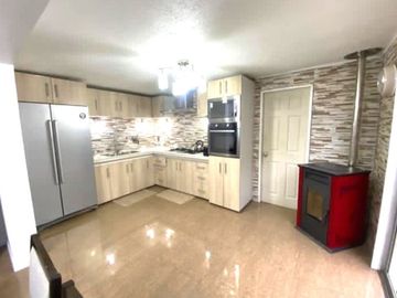Santa Elena, concepto abierto $ 140.000.000.