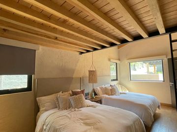 Bonita casa en venta dentro de un condominio