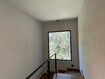 Bonita casa en venta dentro de un condominio