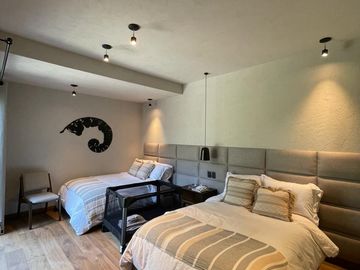 Bonita casa en venta dentro de un condominio