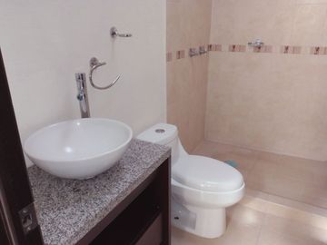 RENTA CON CASA CLUB ZONA AEROPUERTO TOLUCA Y PARQUE 2000