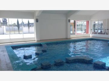 RENTA CON CASA CLUB ZONA AEROPUERTO TOLUCA Y PARQUE 2000