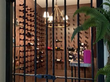 CASA ESPECTACULAR EN VENTA O RENTA 4 RECAMARAS BOSQUES DE LAS LOMAS CON TERRAZA Y SALON DE FIESTAS.