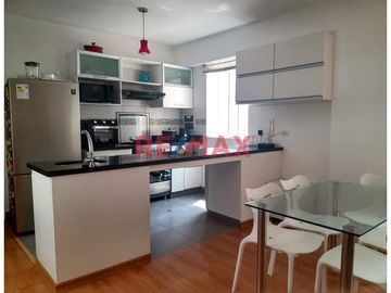 Venta De Bonito Departamento Flat En Muy Buen Estado