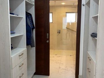 VENDO DEPTO DUPLEX HERMOSA VISTA EDIF DE LUJO CUMBAYA