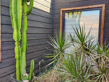 León Propiedades vende casa estilo mediterraneo en Sector Miraflores, Curacavi,