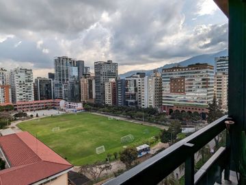 DEPARTAMENTO DE VENTA PORTUGAL Y 6 DE DICIEMBRE