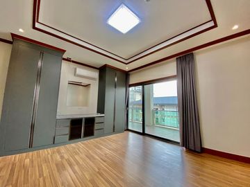 2 BEDROOMS UNFURNISHED CONDO FOR SALE IN CLARK FREEPORT ZONE