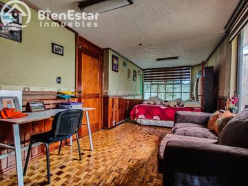 CASA EN VENTA TOLUCA COLONIA MORELOS 1A SECCION SOBRE CORREDOR URBANO, CALIDA, CONFORTABLE, AMPLIO Y HERMOSO JARDÍN, A 7 MIN DEL CENTRO