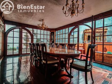 CASA EN VENTA TOLUCA COLONIA MORELOS 1A SECCION SOBRE CORREDOR URBANO, CALIDA, CONFORTABLE, AMPLIO Y HERMOSO JARDÍN, A 7 MIN DEL CENTRO