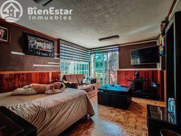 CASA EN VENTA TOLUCA COLONIA MORELOS 1A SECCION SOBRE CORREDOR URBANO, CALIDA, CONFORTABLE, AMPLIO Y HERMOSO JARDÍN, A 7 MIN DEL CENTRO