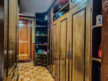 CASA EN VENTA TOLUCA COLONIA MORELOS 1A SECCION SOBRE CORREDOR URBANO, CALIDA, CONFORTABLE, AMPLIO Y HERMOSO JARDÍN, A 7 MIN DEL CENTRO