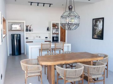 YEARLY RENTAL 2 BEDROOMS MODERN VILLA - UMALAS