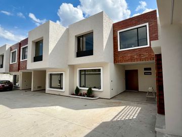 Hermosas casas con área verde de venta, viviendas internas con crédito VIP C1237