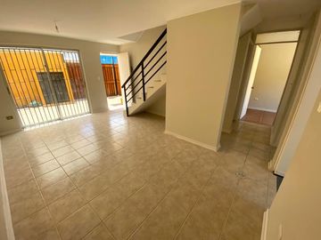 Venta casa 3d/2b/1e en Av. Iquique, Antofagasta