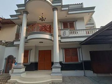Rumah Luas 350 Kramat Pela Kebayoran Baru