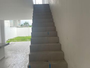 VENTA DE CASA EN URB. PUERTO AZUL - ESTRENO - VIA A LA COSTA (VIVI)