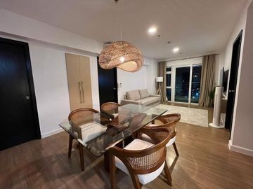 Fully-furnished Two Bedroom 2BR Penthouse Unit for Sale at The Veranda, Area South Taguig