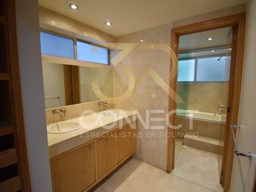 Departamento en Venta en Polanco 2R/3B/2E - Terrazas - 175m2