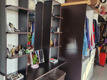 VENTA DE CASA CON ALBERCA EN FRACC. COLINAS DEL CIMATARIO