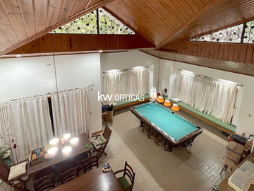 Nice and Cozy House for Sale in Richmore Land Subdivision, Tagaytay