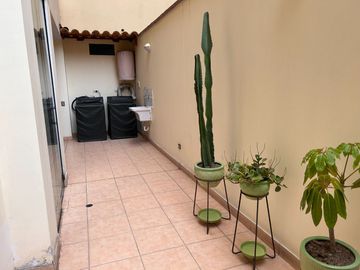 VENDO HERMOZO DEPARTAMENTO EN CALLE MARISCAL SUCRE 173 – MIRAFLORES