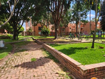 VENTA DE CASA EN CONJUNTO CERRADO