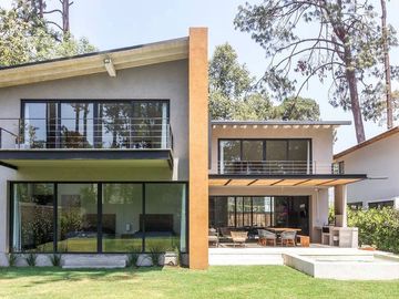 CASA EN VENTA AVANDARO VALLE DE BRAVO