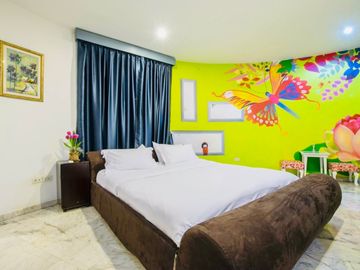 Pool villa for sale Pattaya Soi Nong Pla Lai