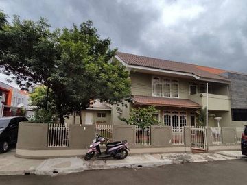 Rumah Komplek Hook Strategis Termurah Di Cempaka Putih Jakarta Pusat