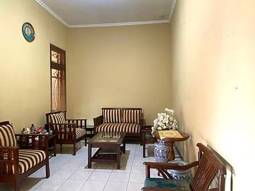 Rumah Strategis Dalam Benteng dekat Keraton Jogja