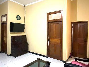 Rumah Strategis Dalam Benteng dekat Keraton Jogja